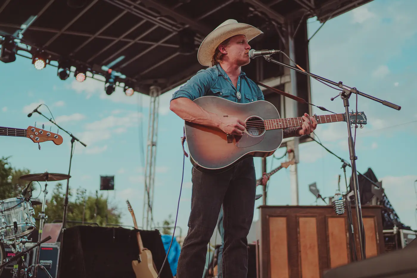 Dylan Gossett at The Gaslight Social